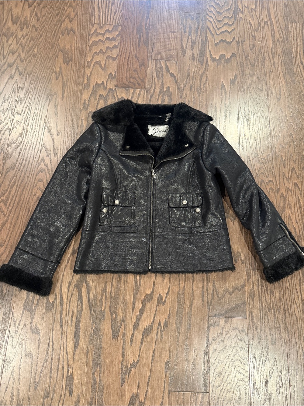 Women ' Black  Jacket with  Fur Trim and fur lined coat